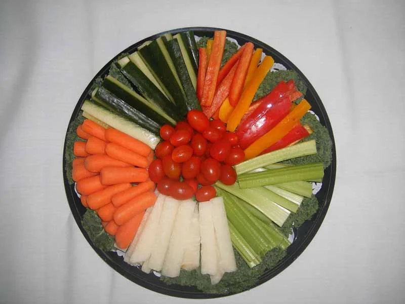 medium_vegetable_tray001.jpg