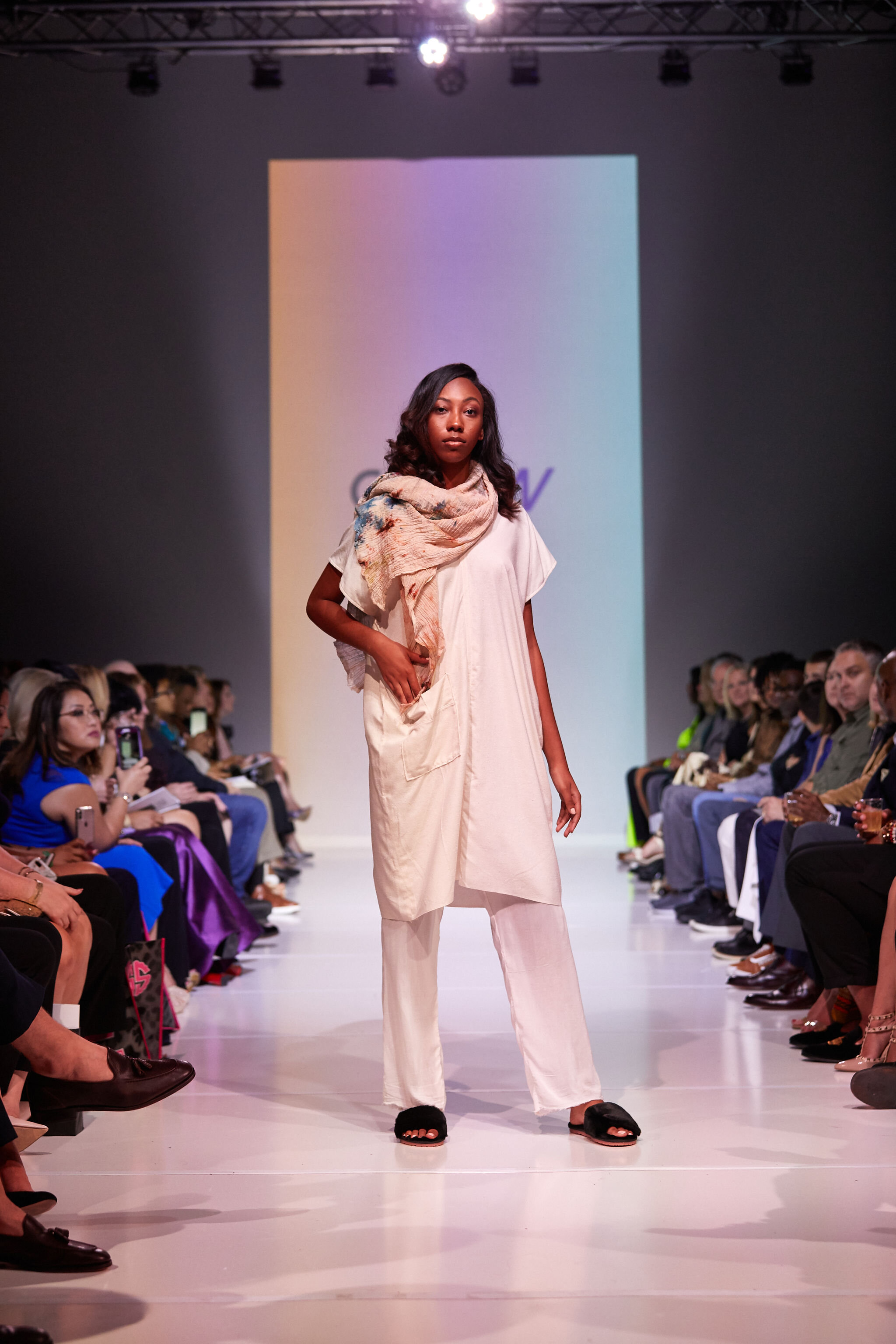 1530_JEJPhotos_GSOFW-EmergingDesigners_JJ_4615.jpg