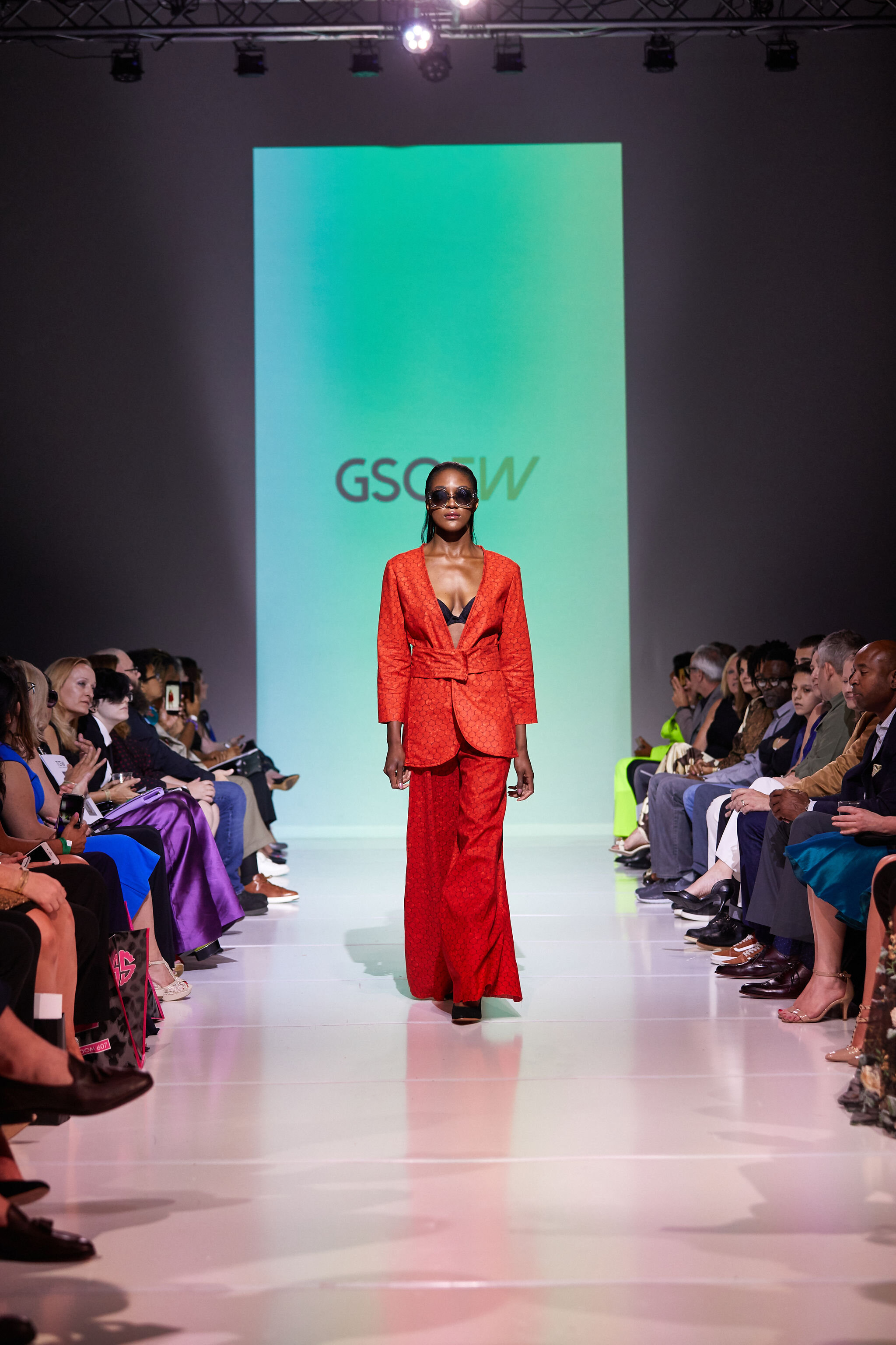 1618_JEJPhotos_GSOFW-EmergingDesigners_JJ_4703.jpg