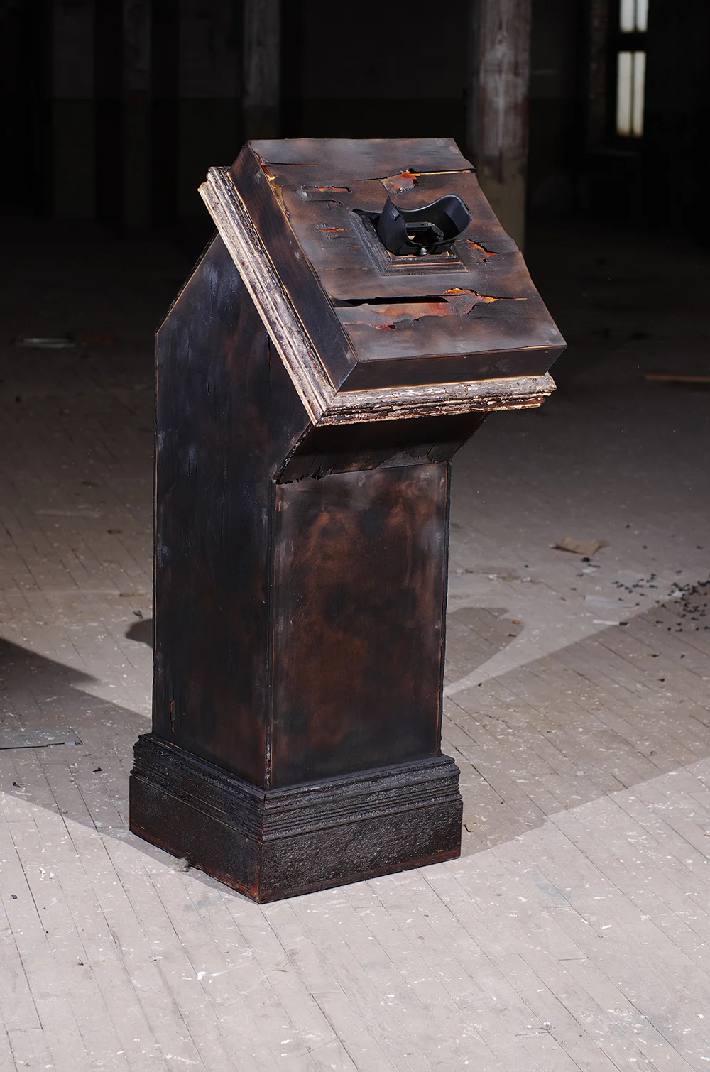 S.even D.iminutive I.ncursions SDI Persicope (Promotional Image) Burnt Russian Birch plywood, poplar framing, kiln-burnt pine tar, convex glass lens (architectural model housed within ea. periscope) Periscope: 56 x H x 20-1/2 x W x 28 inches. 2015 Image credits: Gordon Pellegrinetti.
