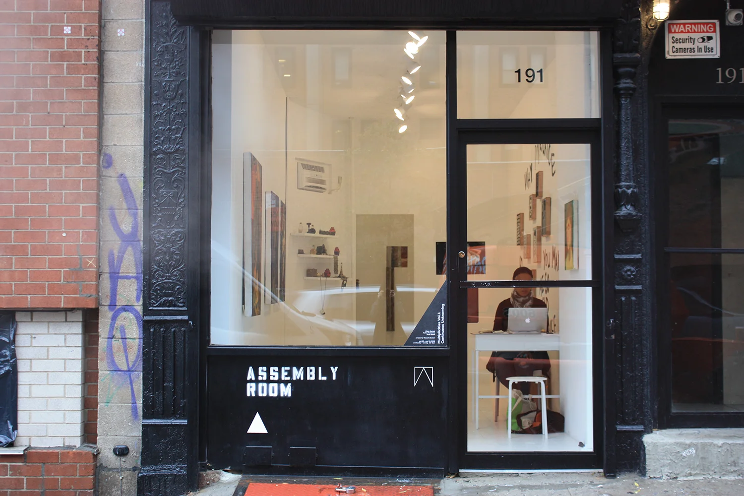 Assembly Room at 191 Henry Street, New York City. Photo by Yulia Topchiy.