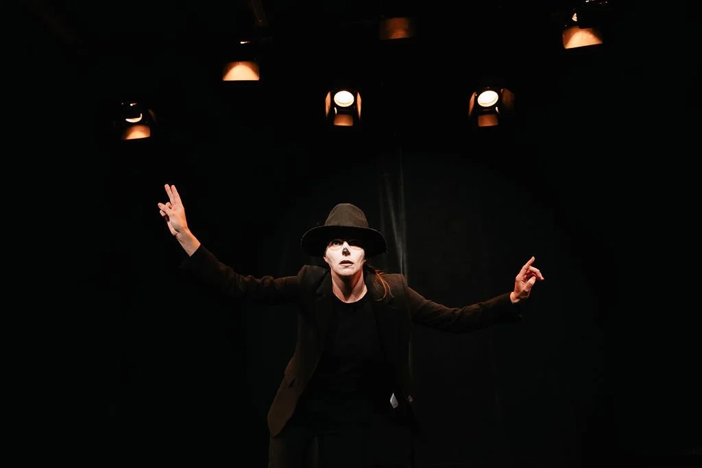 1 - The bones we live in - Photo Credit Naomi Peters - Dancer Jess Lowe.jpg