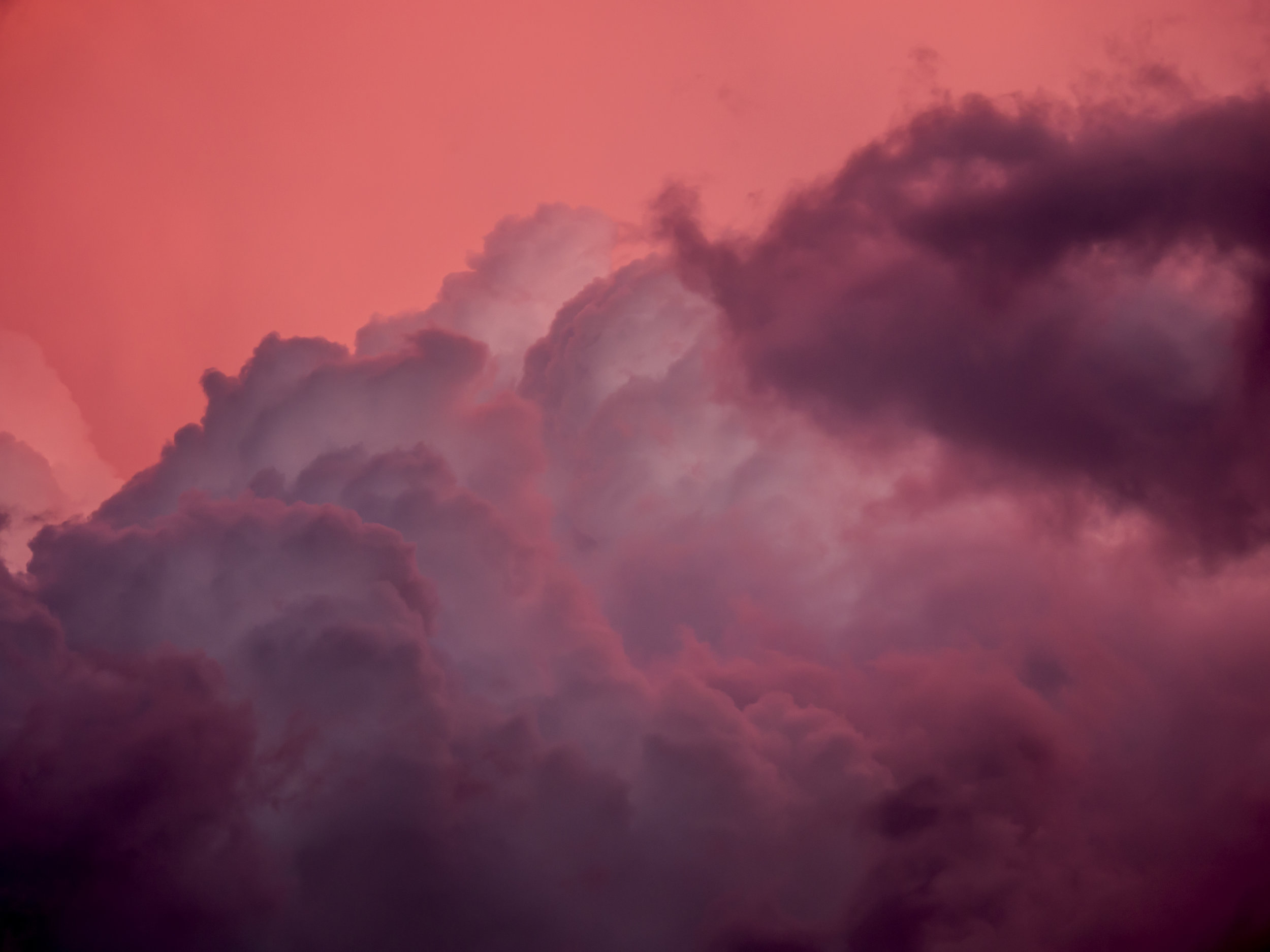 40mm at F2.8 from my front garden before a thunder storm.