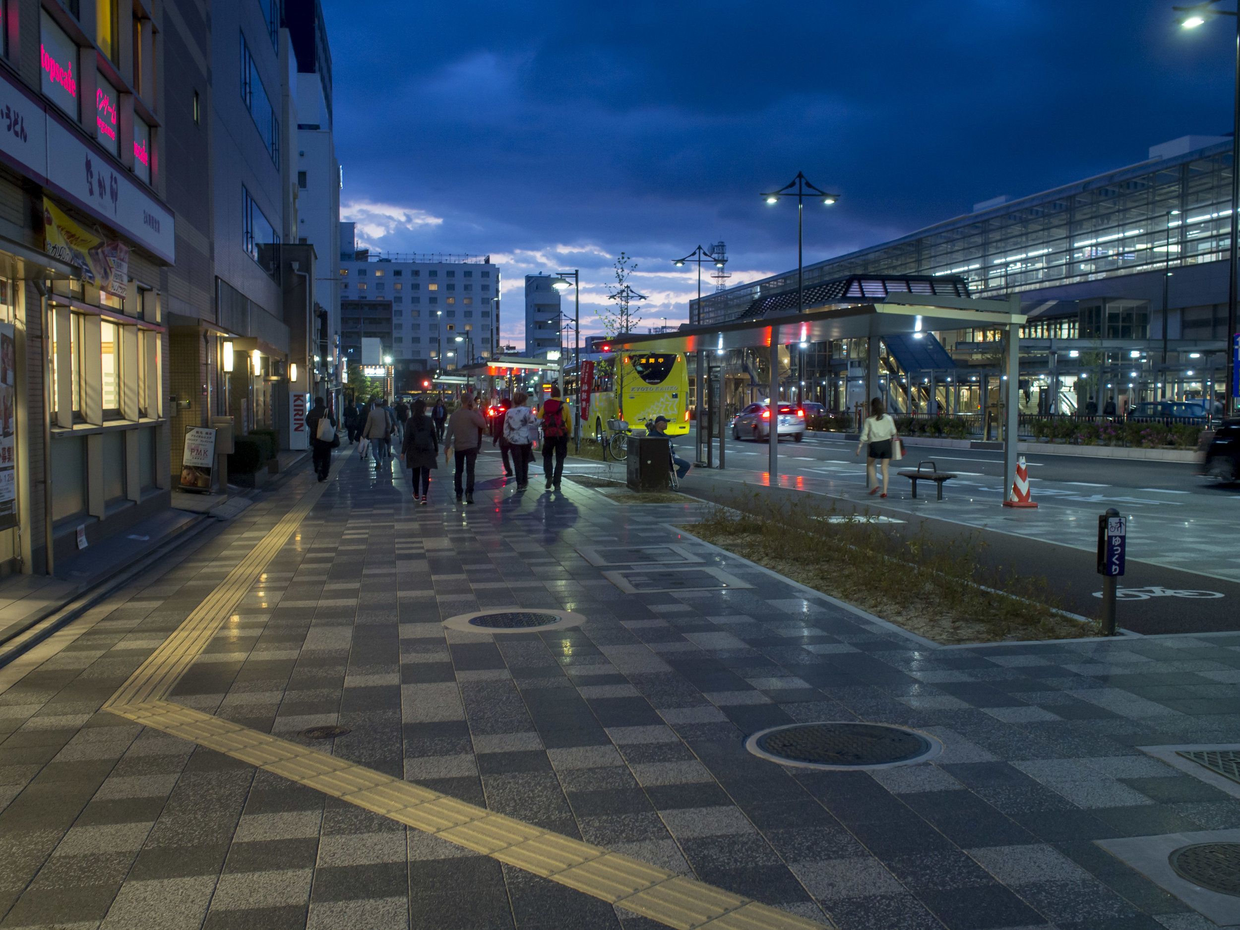 EM5 17mm f3.5 1/30th