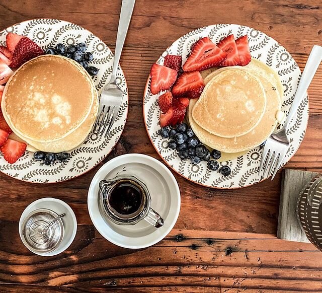 Late winter breakfast?  Spring brunch?  Is it June?  Is fruit in season?  Who knows (cares?) anymore.  Homemade flapjacks from secret family recipe.  Stay warm my fellow New Englanders.  Stay healthy everyone else. #newengland #brunch #flapjacks #fam