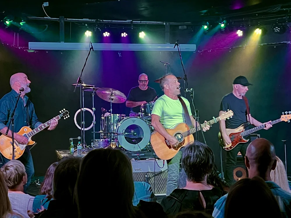 Mark Seymour at the Shoppingtown Hotel