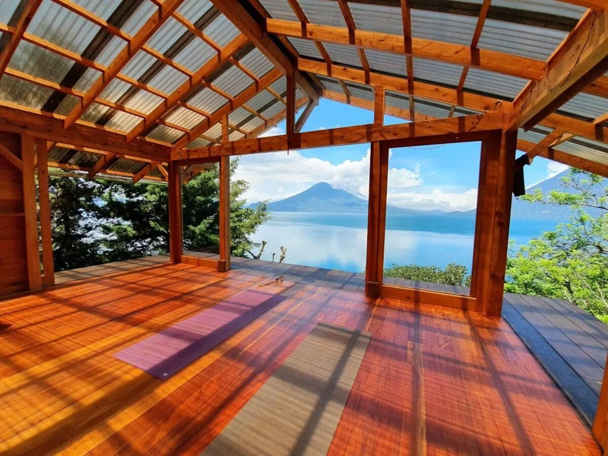 Atitlan_4.jpeg