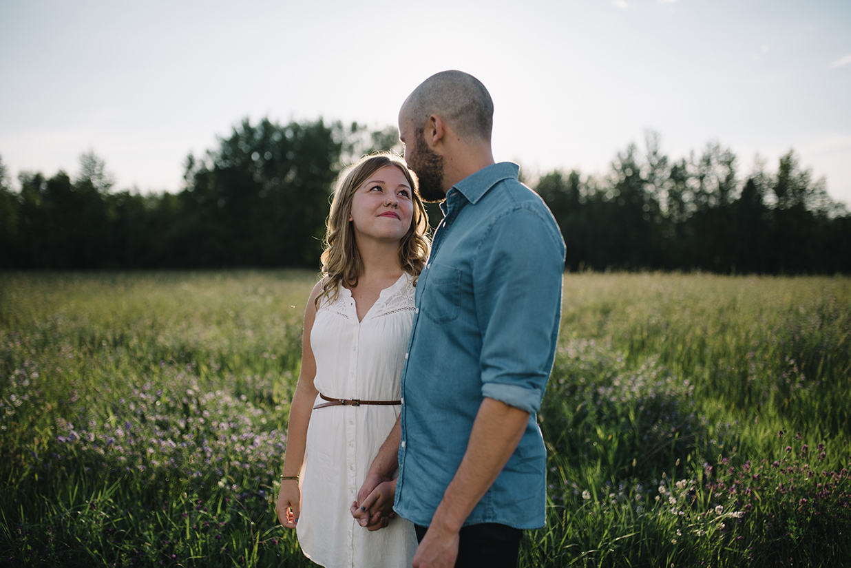 Engaged couple, field,  Engagement Photographer in St. Albert, Jessica Leanne