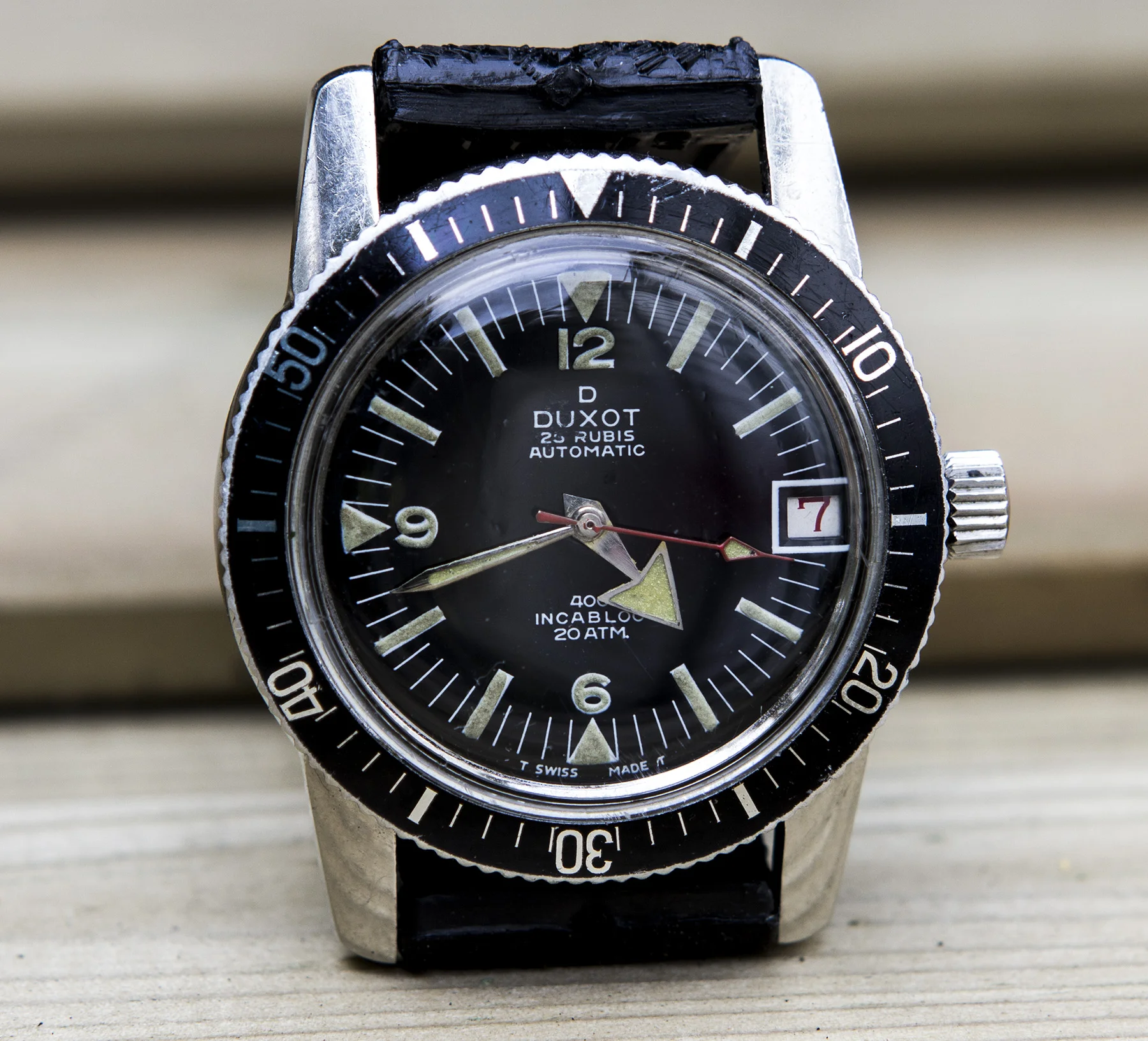 retro diver