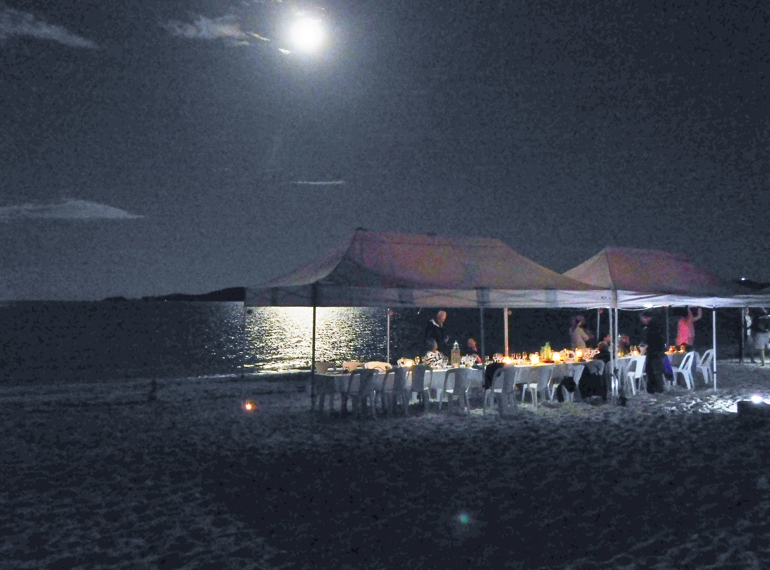 whitehaven diFull moon.jpg