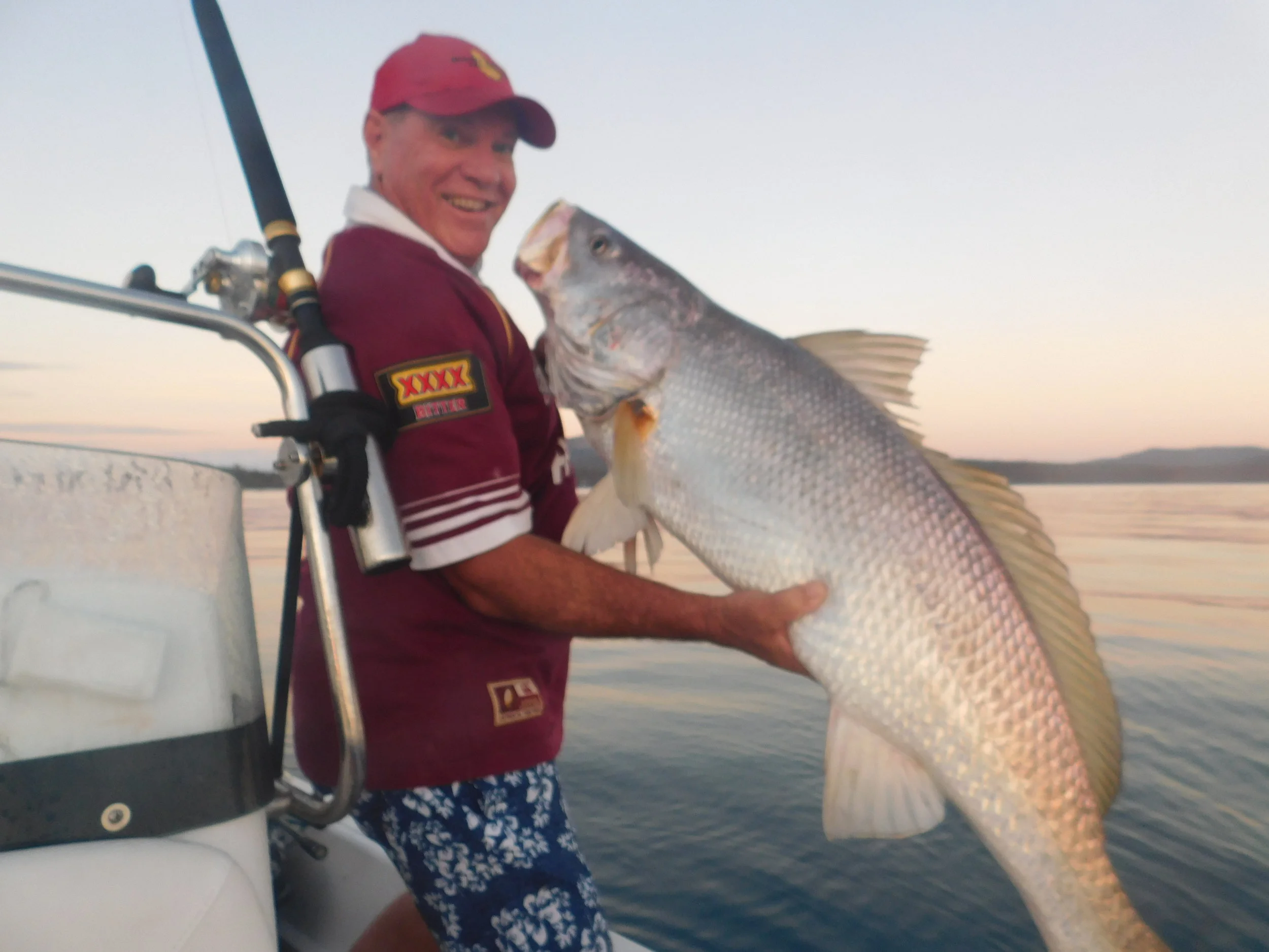 Jewies and moon 002.JPG