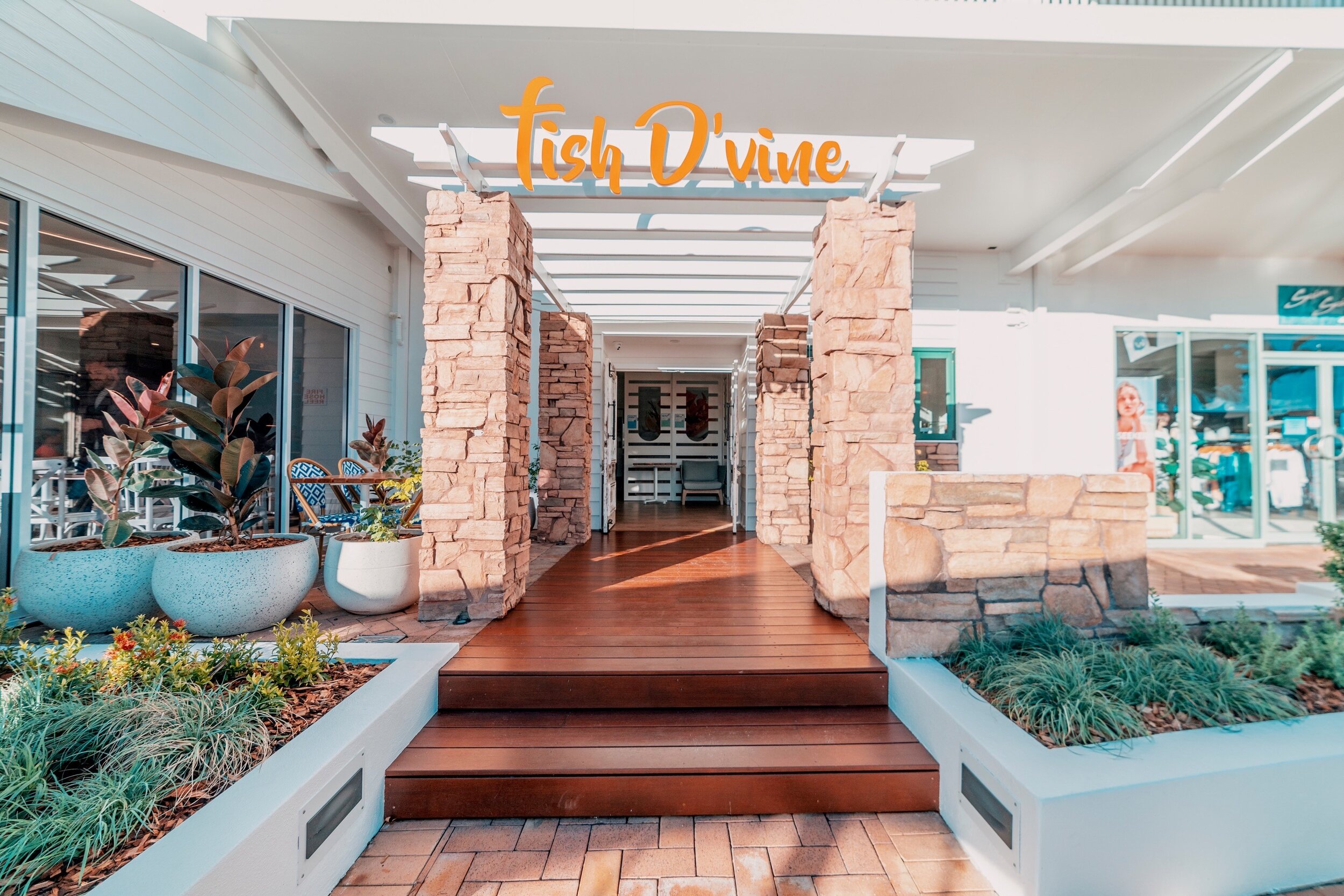  The entry to the new Fish D”vine &amp; Rum Bar 
