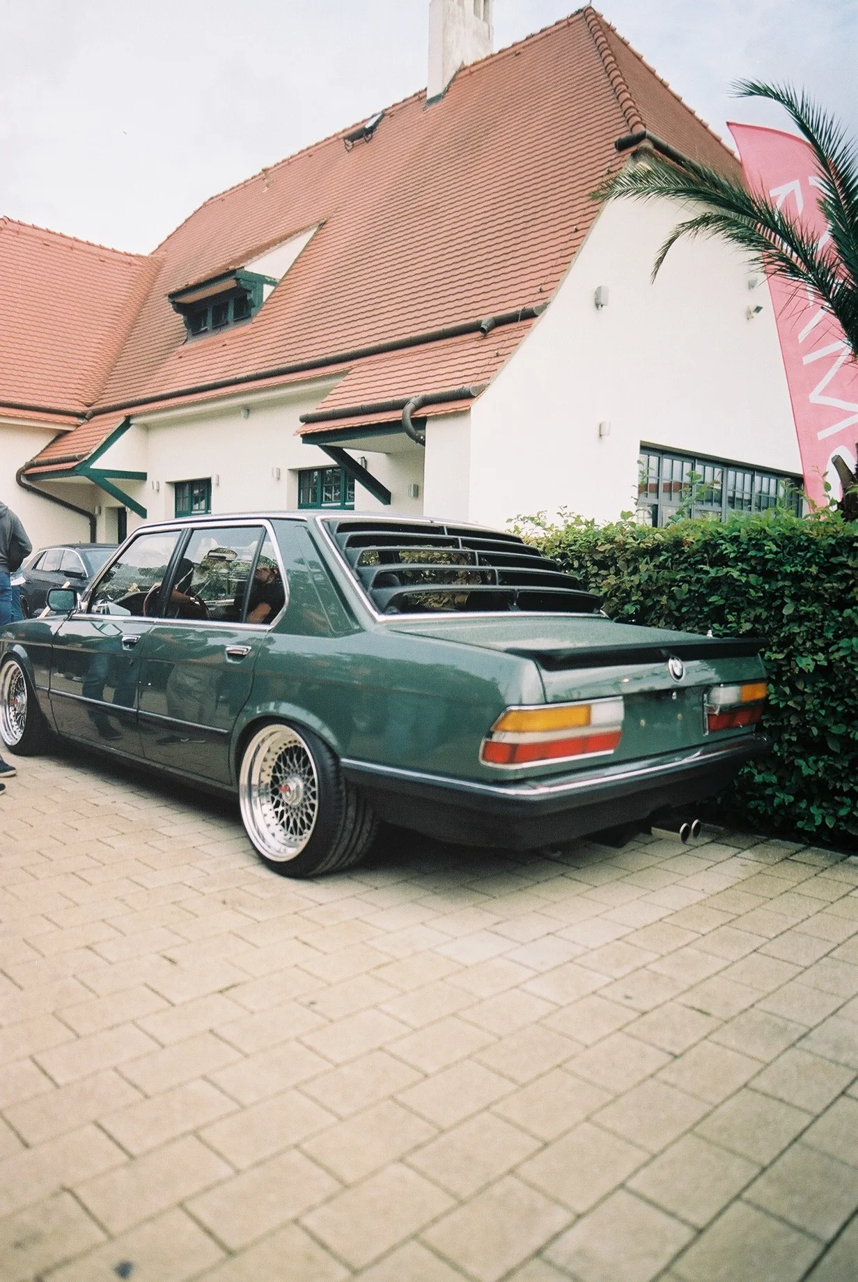 F1000002.JPG