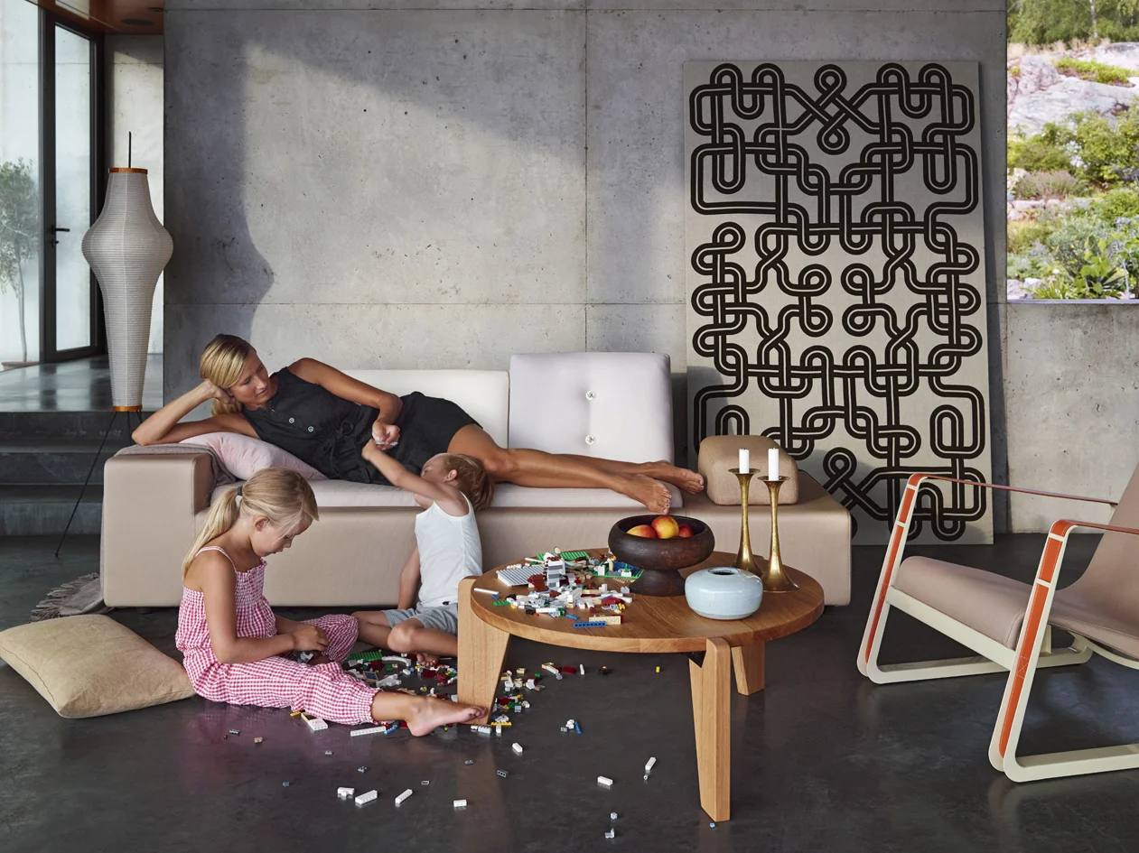 Polder_Guéridon Bas_Cité_Environmental Enrichment Panel_Akari 14A_PRV.jpg