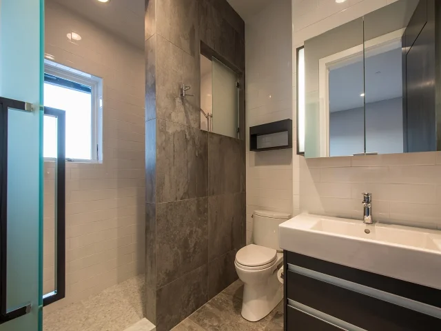 1506790_bedroom-two_640x480.jpg