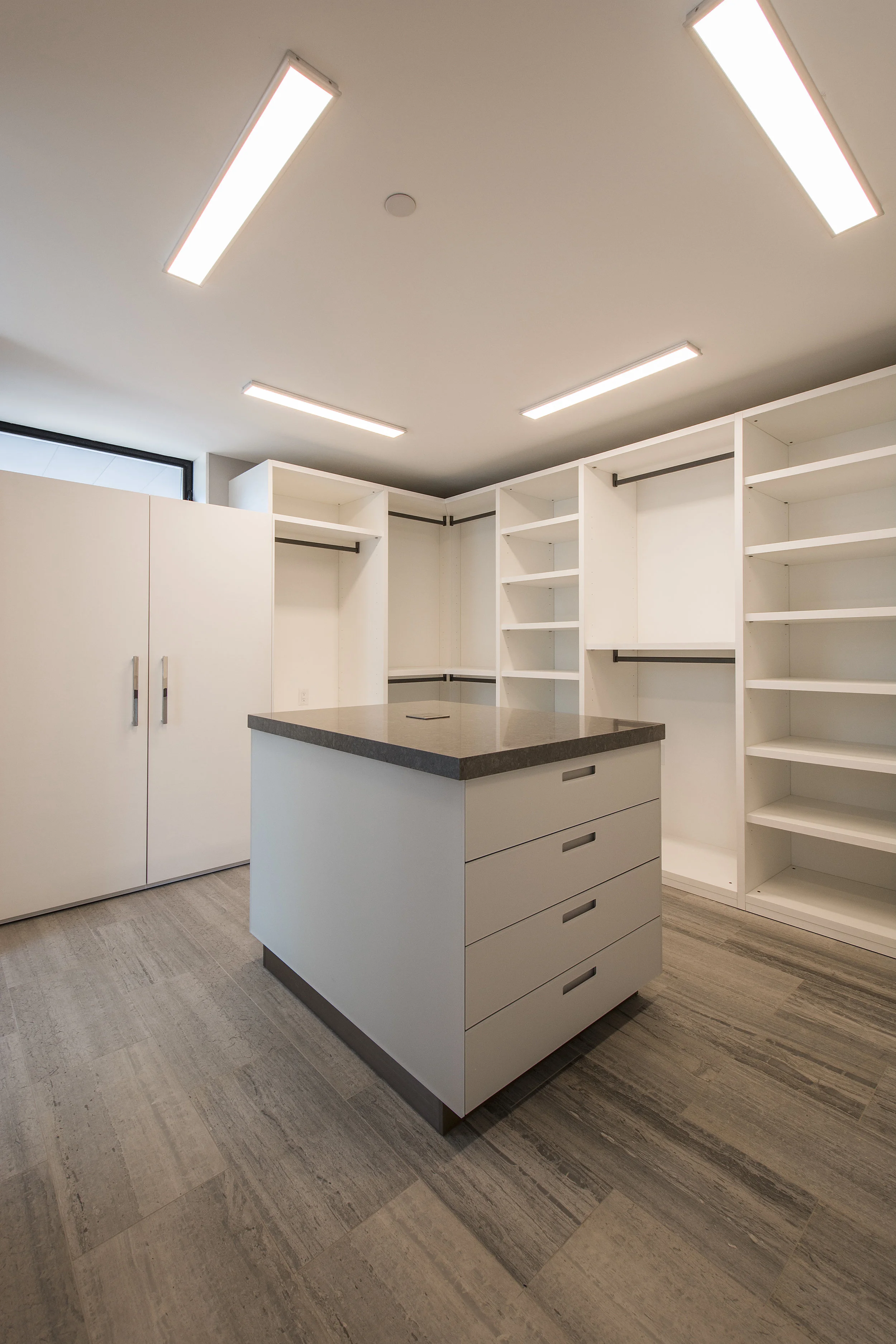 Master-Suite_high_2747569.jpg