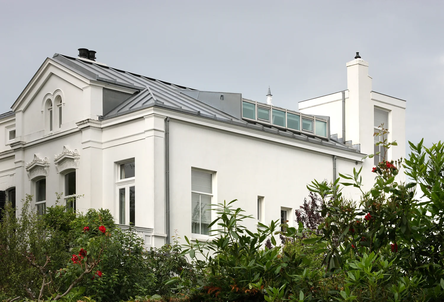 Bijzonder rijksmonument, villa van architect W.C. van Goor, weer in ere hersteld. (1753)