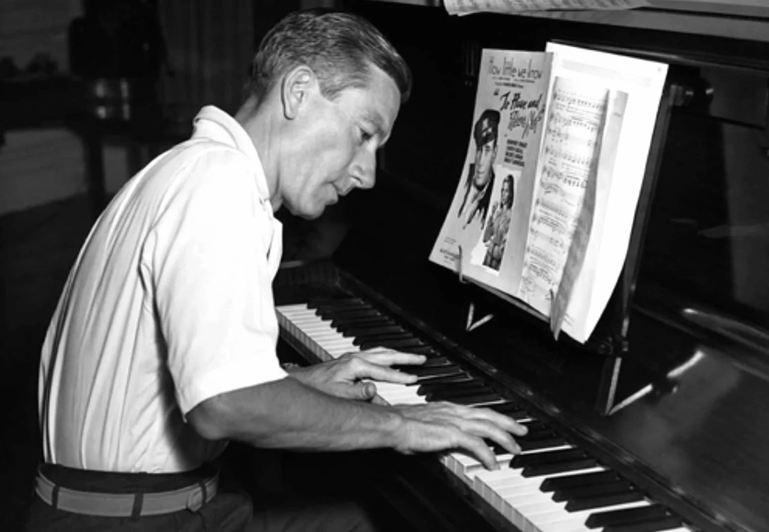 Moon Country: The Music Of Hoagy Carmichael