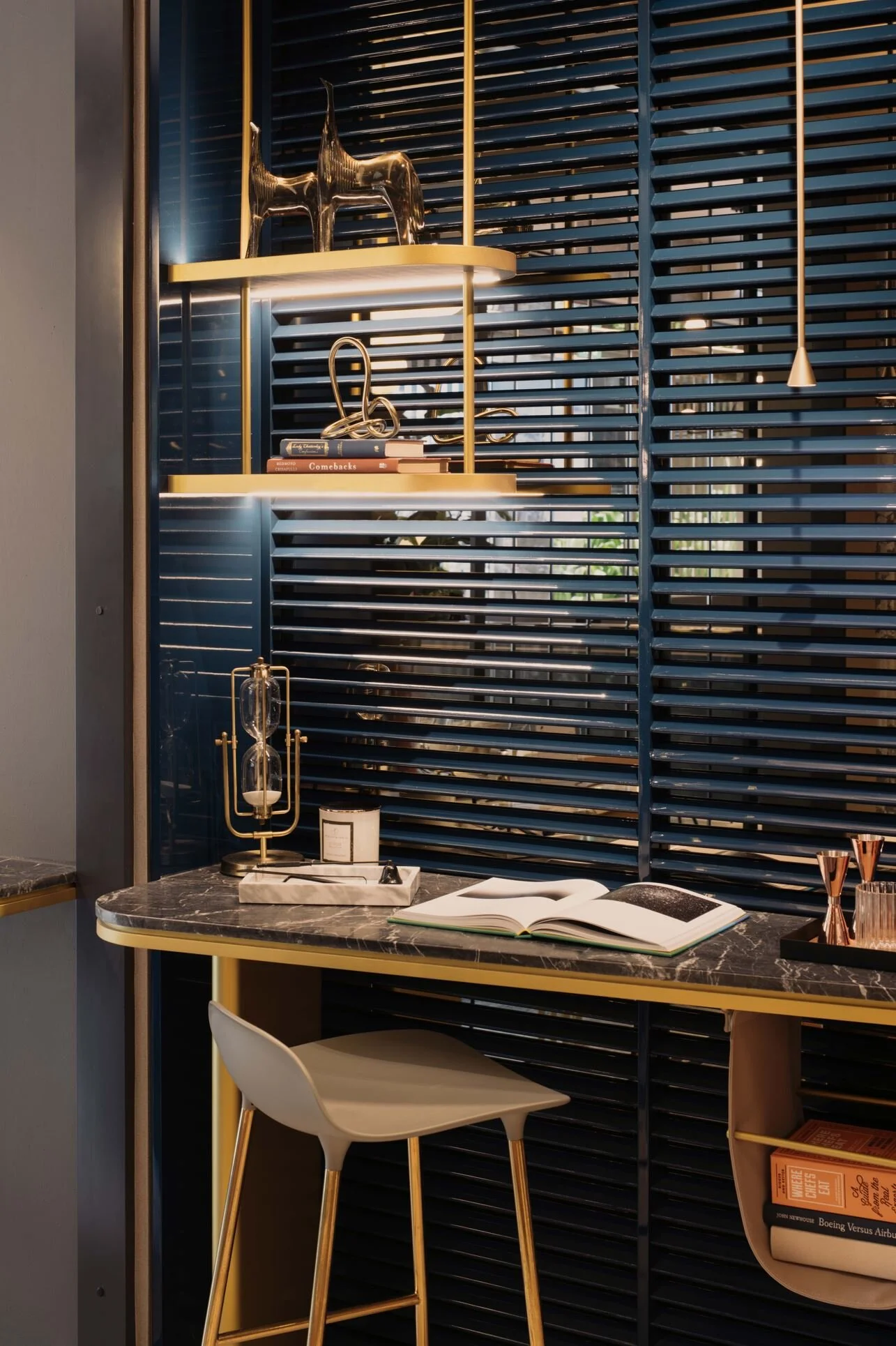 FYVE DERBYSHIRE 5.JPG