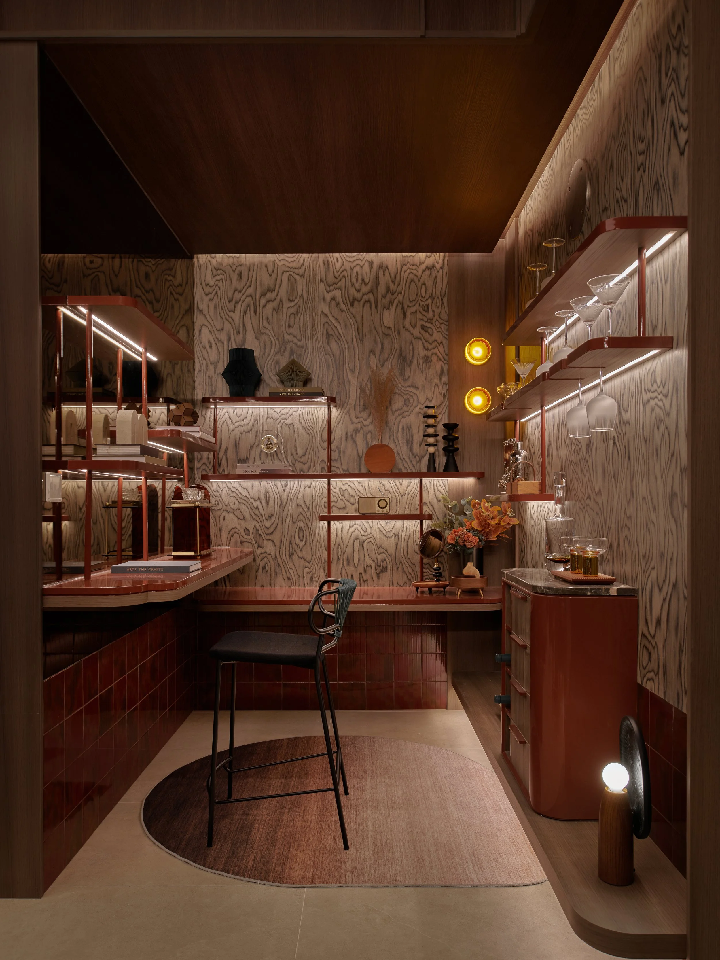 Hires 6000px Showflat 315.jpg