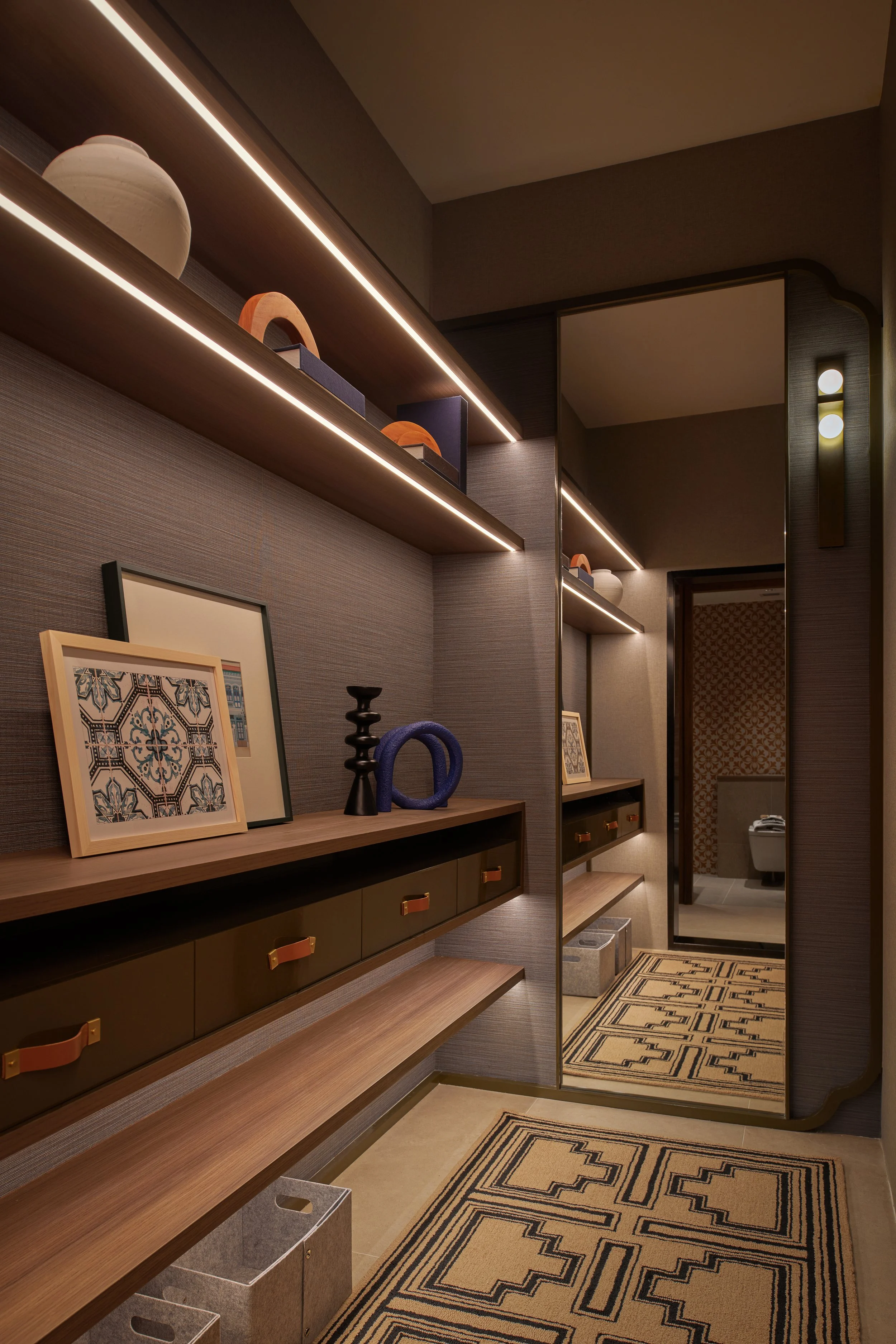 Hires 6000px Showflat 411.jpg