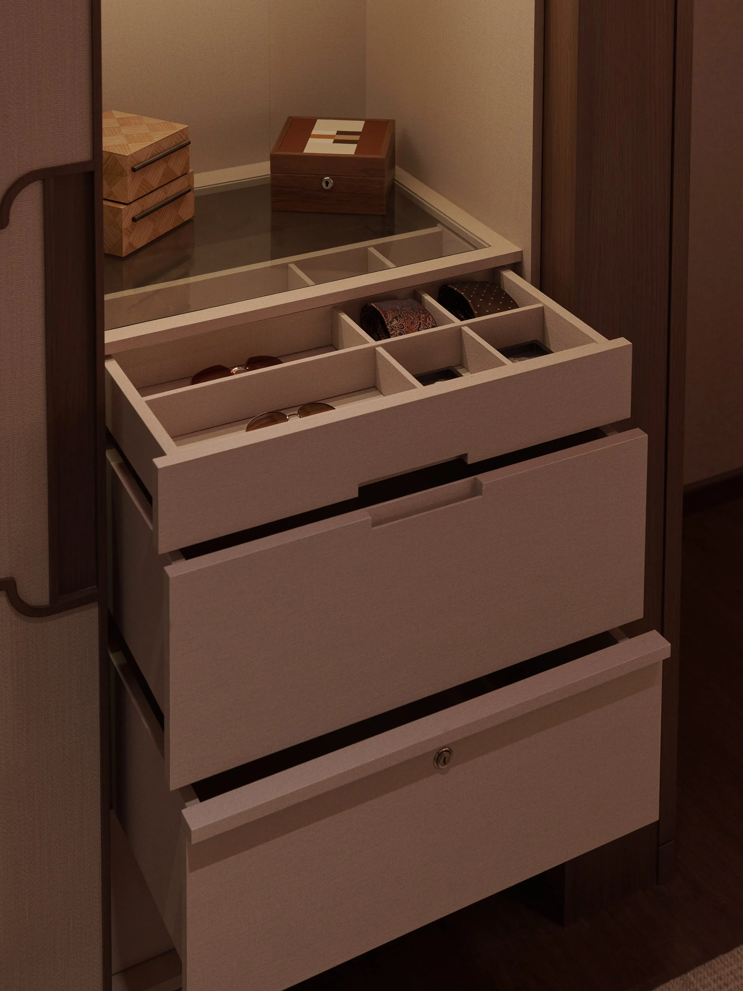 Hires 6000px Showflat 1031.jpg