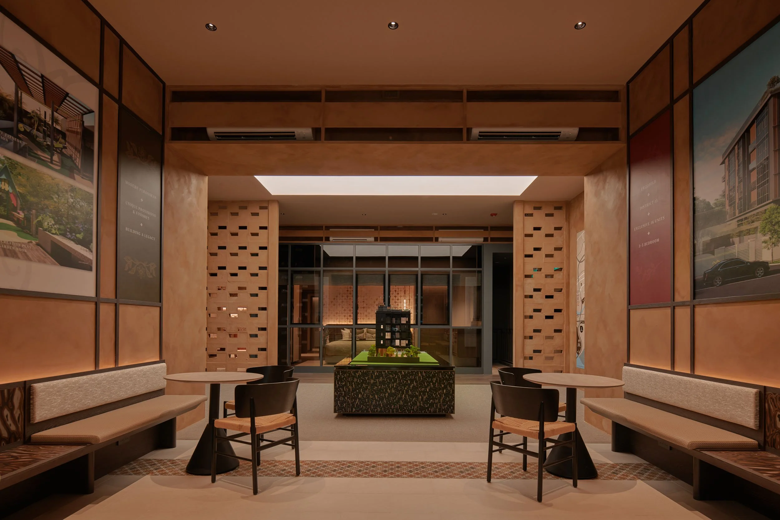 Hires Gallery 1068.jpg
