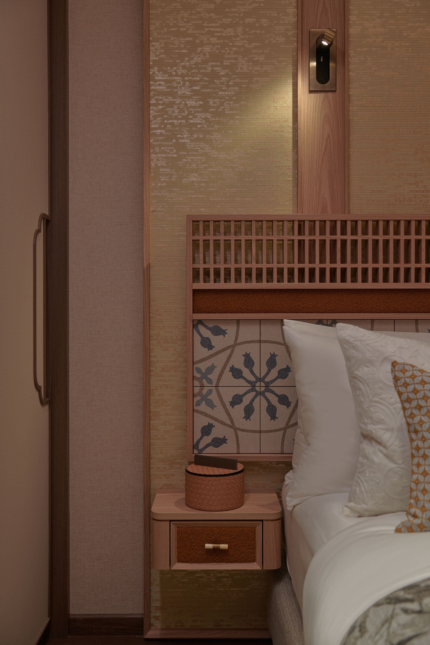 Hires Showflat Two 1223.jpg