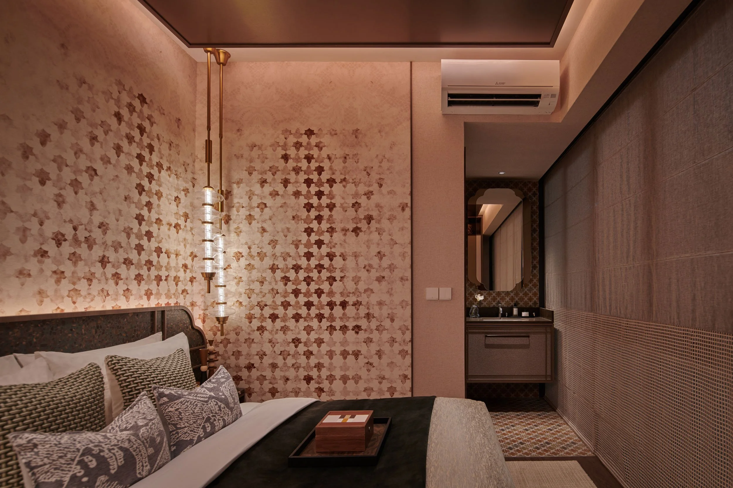 14_Hires 6000px Showflat 279.jpg
