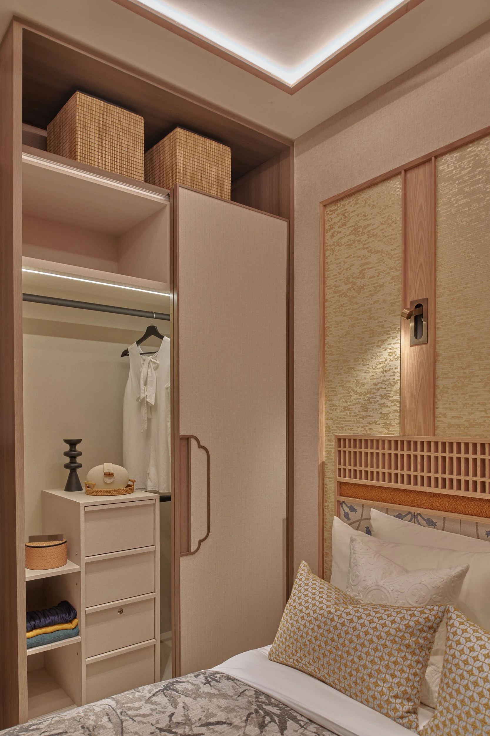 33_Hires 6000px Showflat 362.jpg