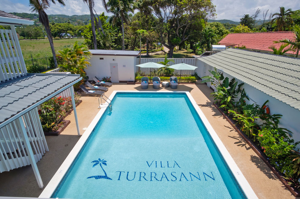 Villa_Turrasann_Runaway_Bay_Jamaica_23.jpg