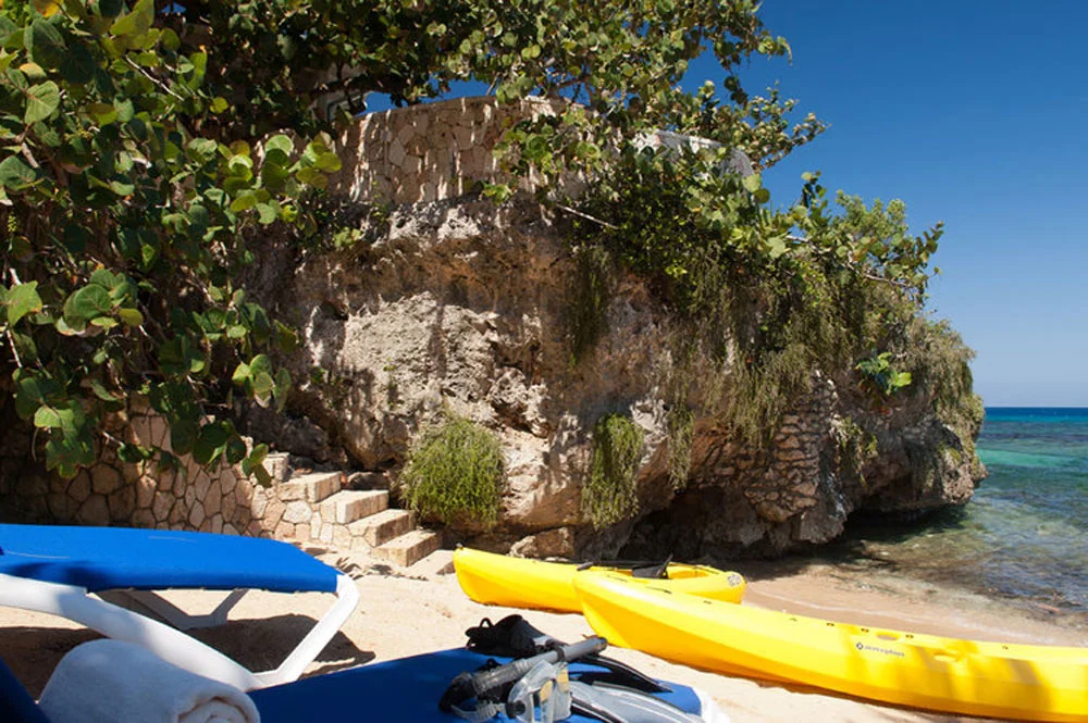 hidden_bay_villa_runaway_bay_jamaica_09.jpg