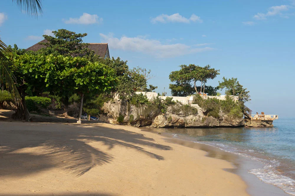hidden_bay_villa_runaway_bay_jamaica_10.jpg