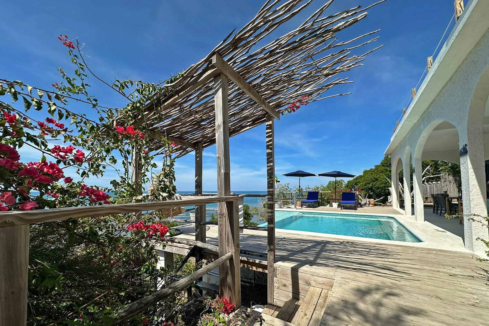 Destiny_BillysBay_TreasureBeach_Jamaica_10.jpg