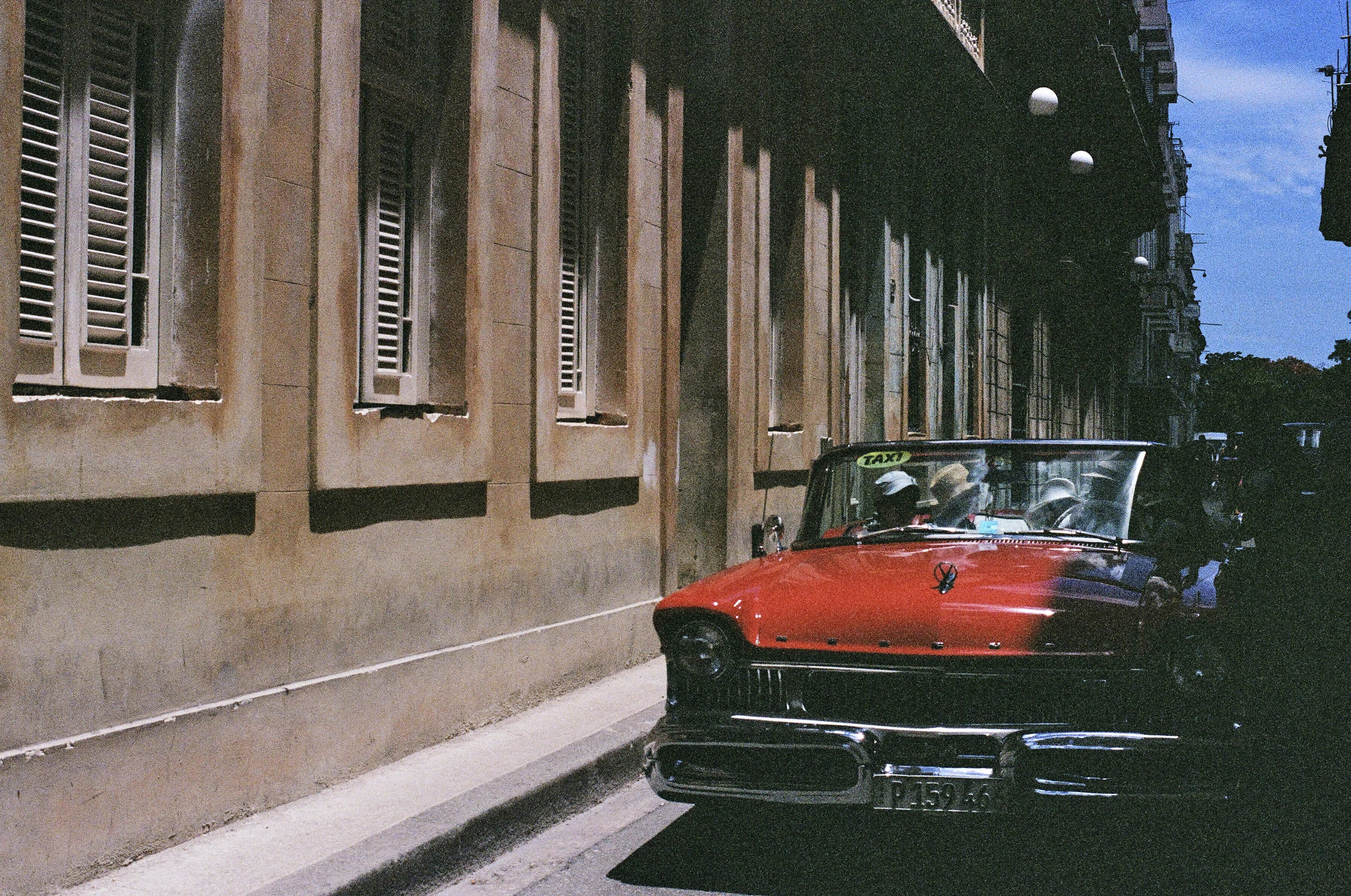 71610022.jpg