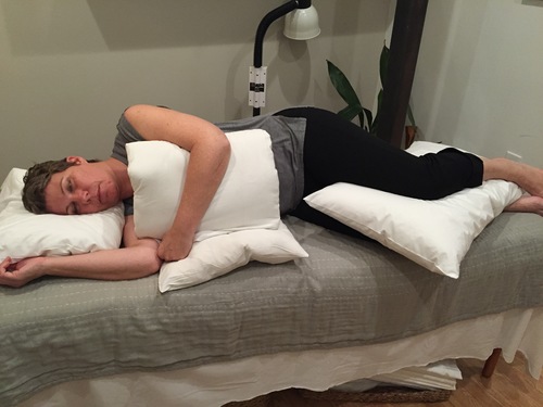 Sleep Positioning for Back and Shoulder Pain