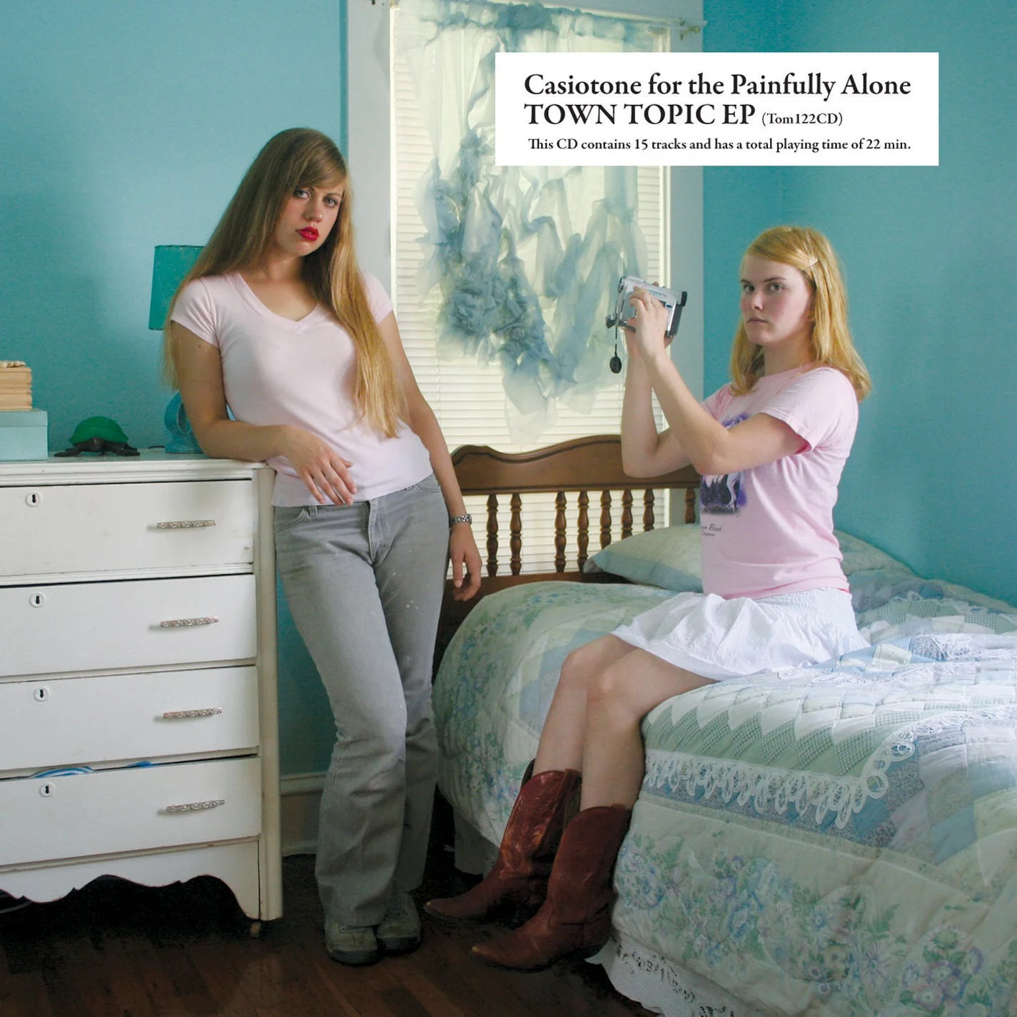 tom122 - Cover Artwork