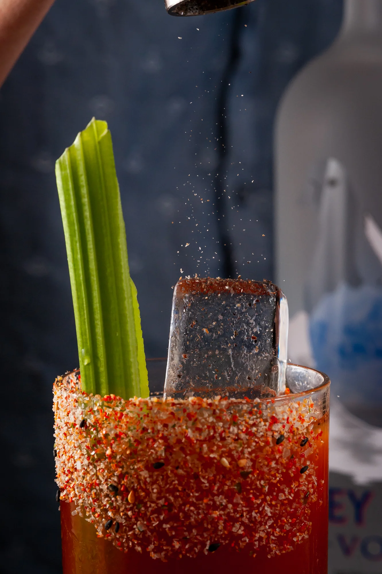 2019 03 25_Beaker for Bacardi Mixology Ice_WR-4960 (1).jpg