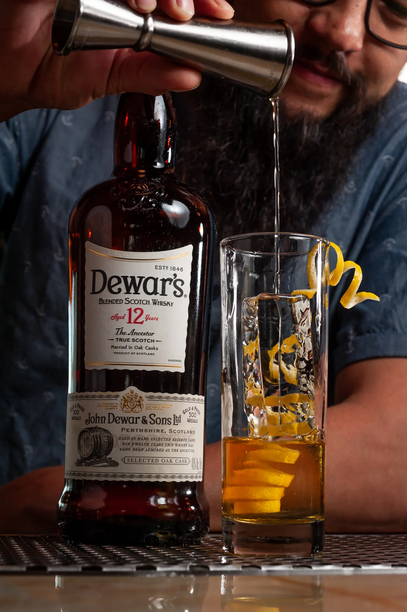 2019 03 25_Beaker for Bacardi Mixology Ice_WR-5110.jpg