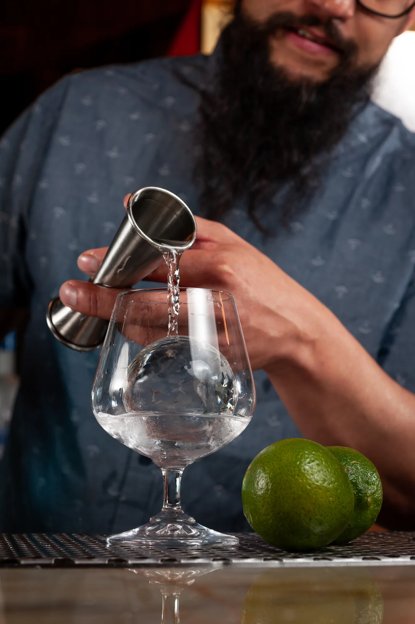 2019 03 25_Beaker for Bacardi Mixology Ice_WR-5637.jpg
