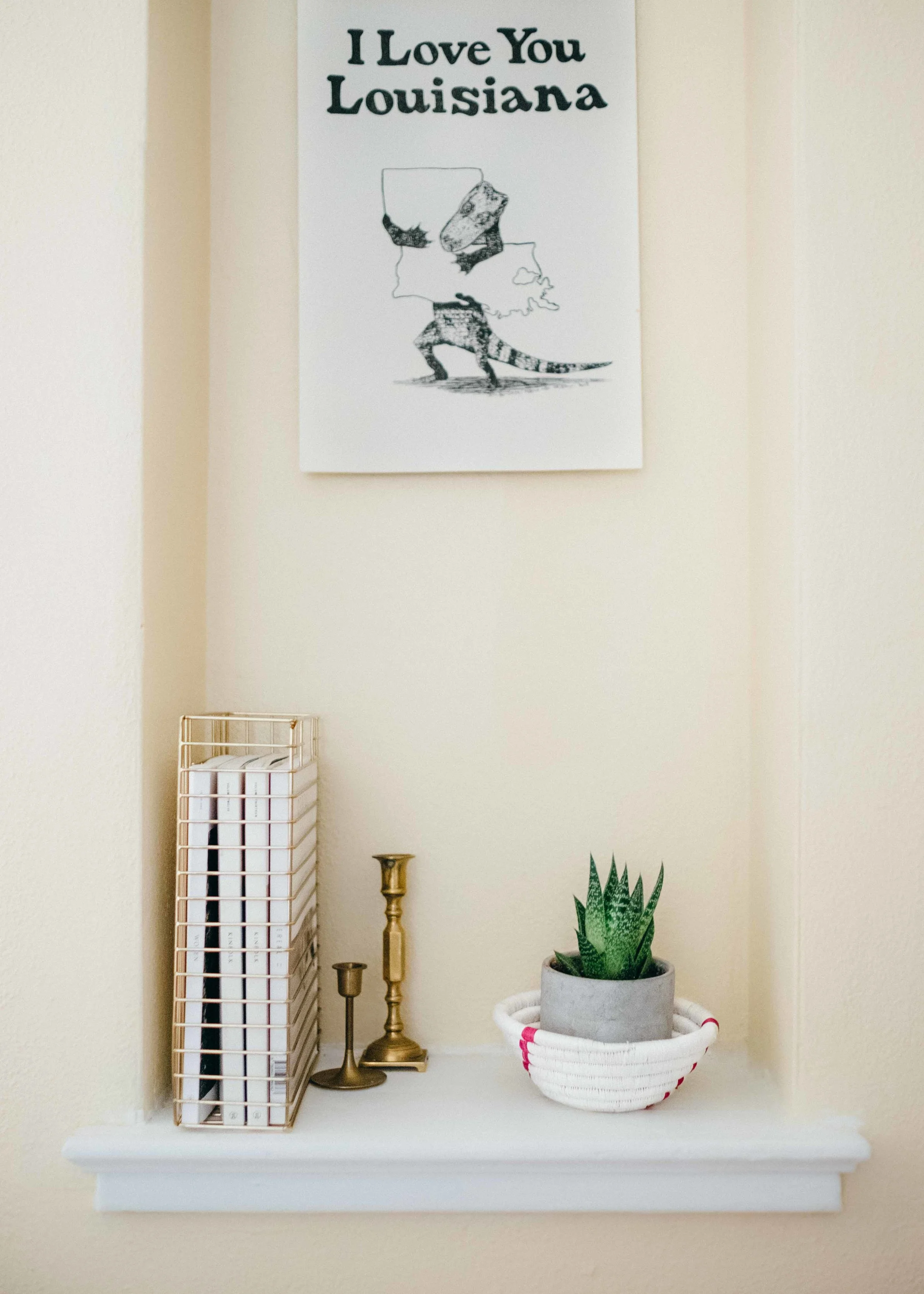 Minimalist bowl pink and white fair-trade handmade in Rwanda