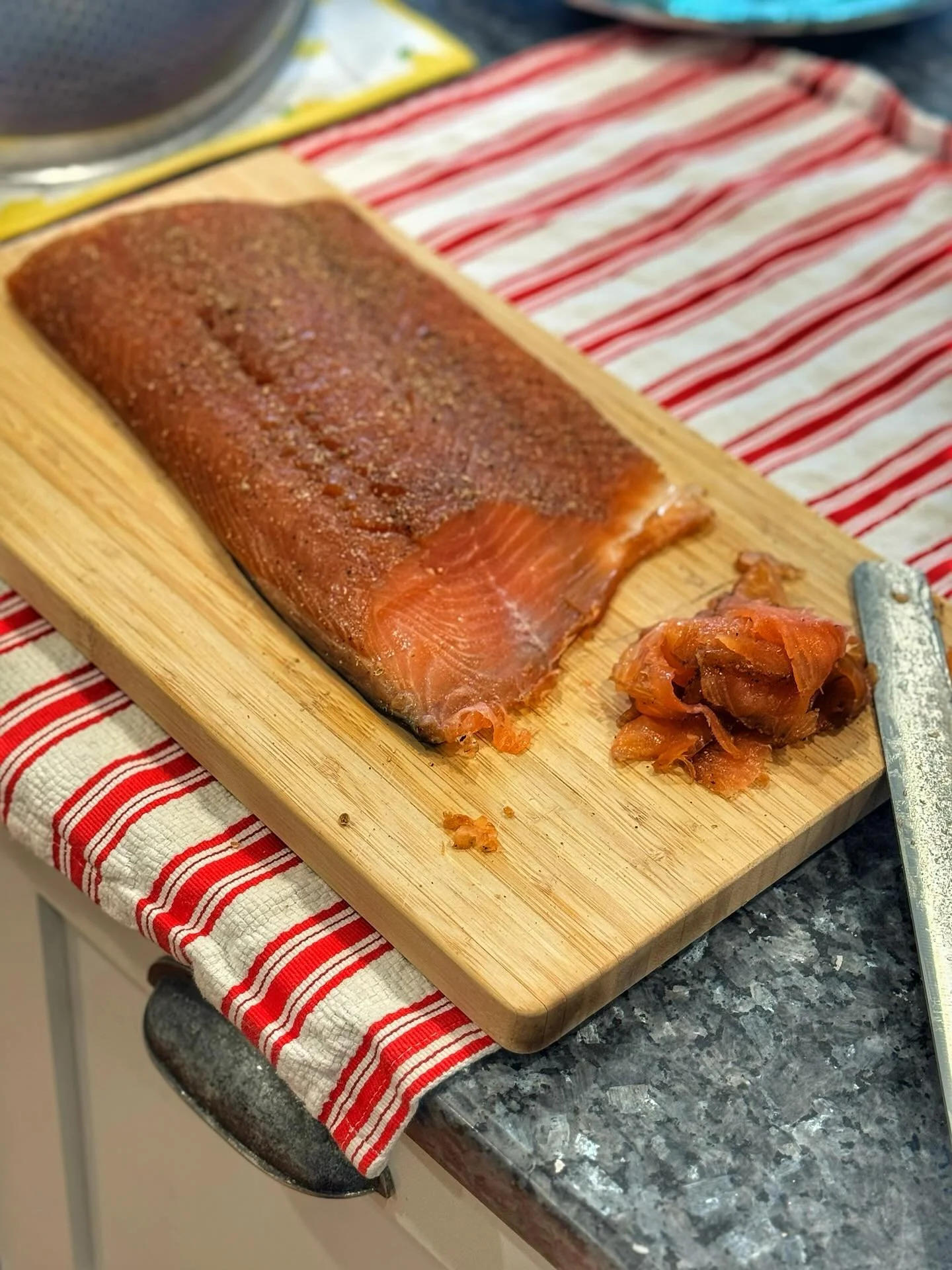 I cured some salmon for several days and it came out really great. Images posted in reverse order, like time travel, but less theoretical.