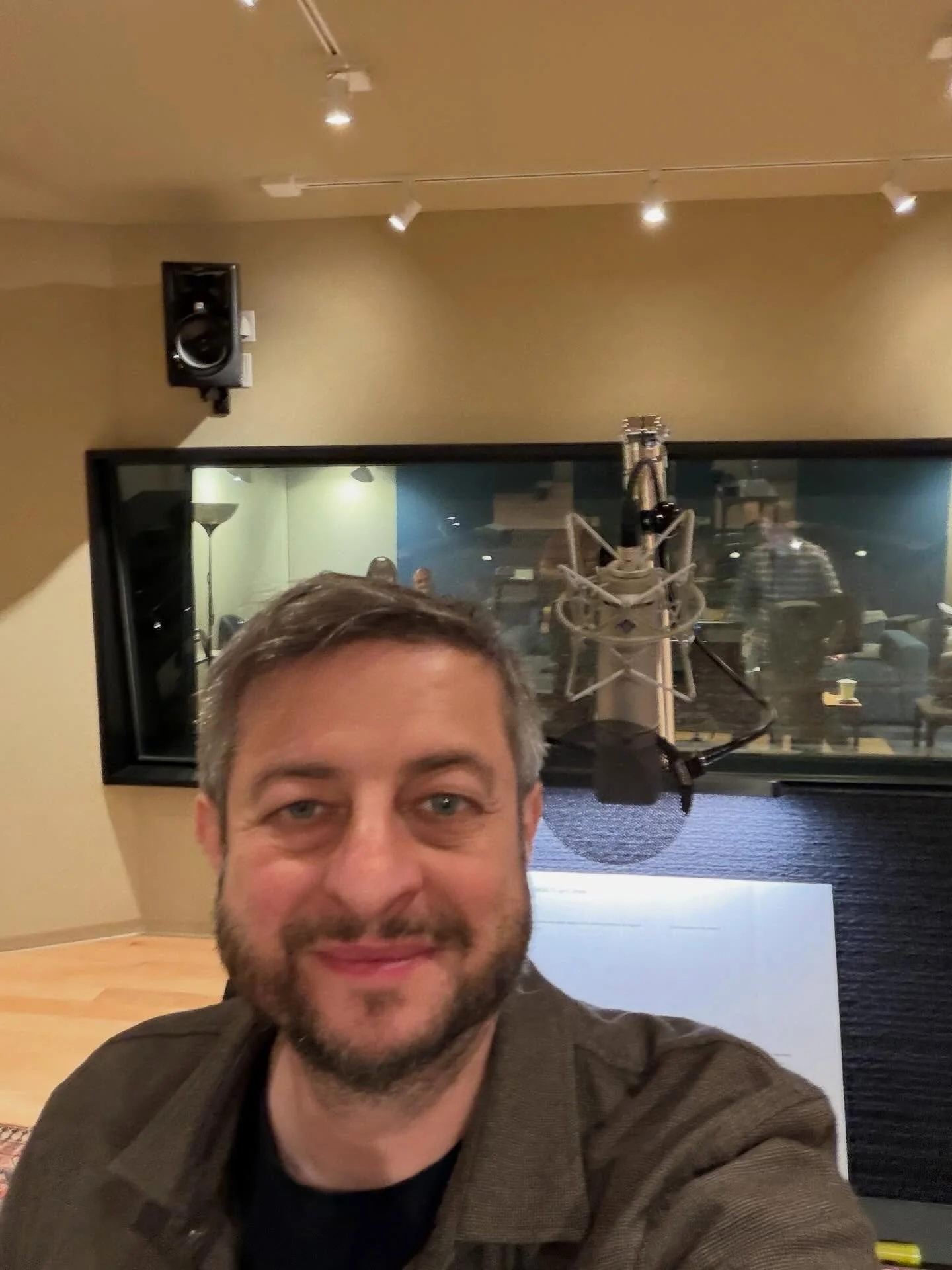 Nice time visiting LA. Got see friends (none pictured), got to record @bobsburgersfox at their studio, stopped by a fun Japanese kitchen store (@toiro) and got two donabe cookbooks and a donabe, and stopped by @amoebahollywood and got a few records. 