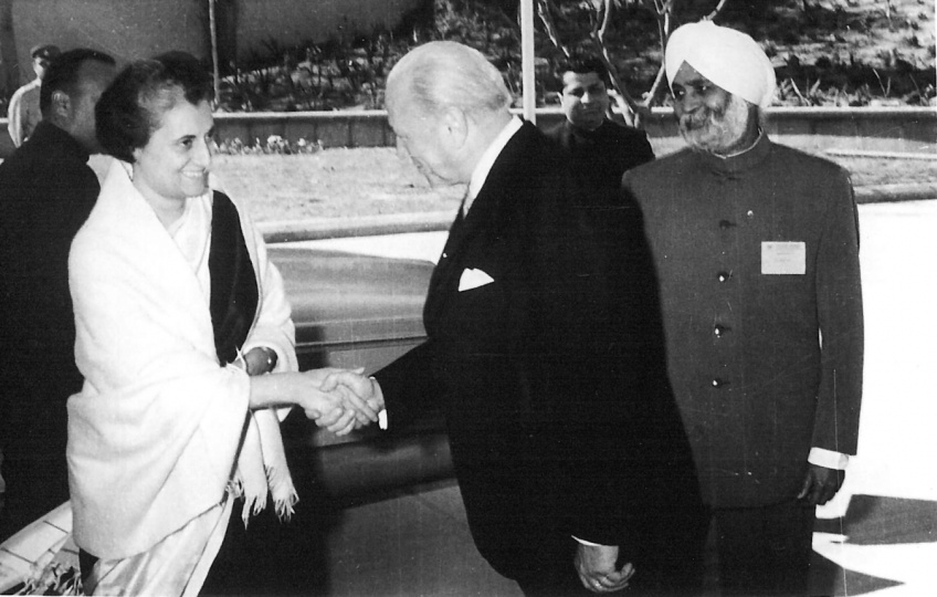 Indira Gandhi, Primera Ministro de India y Raúl Prebisch