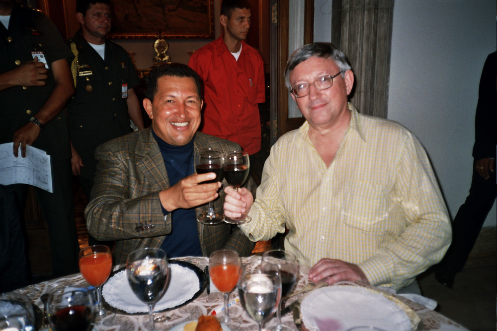 Hugo Chávez y Alan Woods