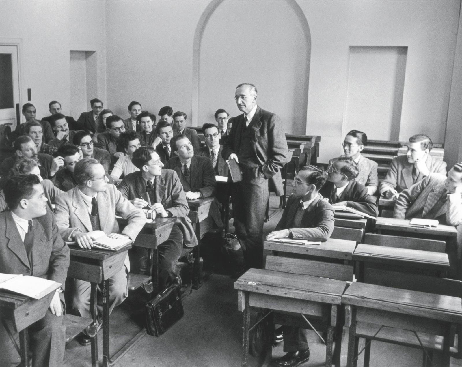 Hayek (London School of Economics)