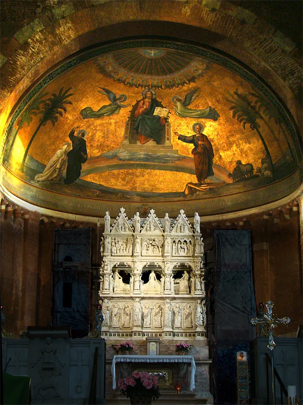 Tumba de San Agustín en la basílica de San Pietro in Ciel d'Oro, en Pavía