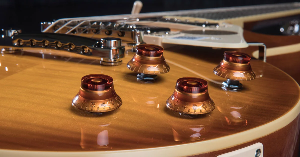 Guitarra con sistema push/pull en sus “perillas”