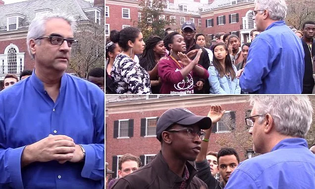Nicholas Christakis fue rodeado por una prepotente y agresiva turba de estudiantes con los cuales fue imposible el diálogo