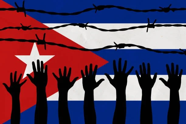 10/13- Cuba: de la revolución a la dictadura (por Jan Doxrud) 